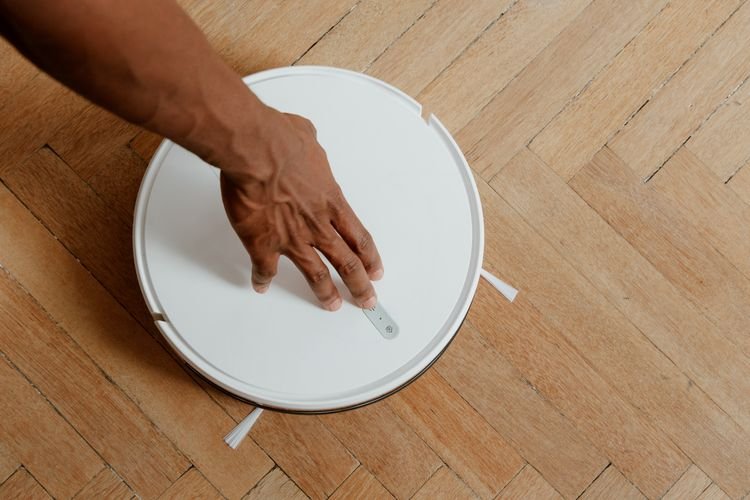 best robot vacuums under 200